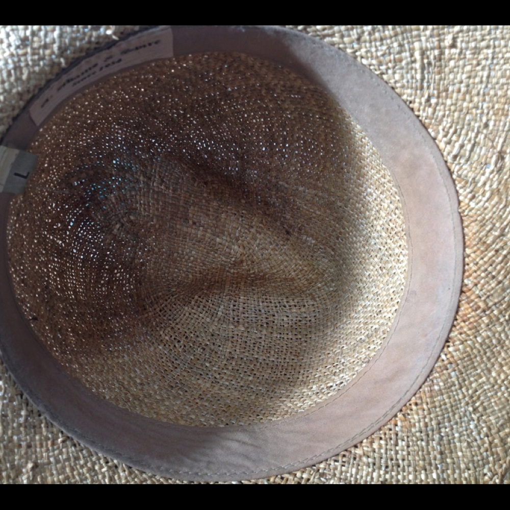 Hat - Picture 6 of 7